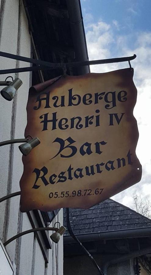 Auberge Henri IV Segur-le-Chateau Exterior foto